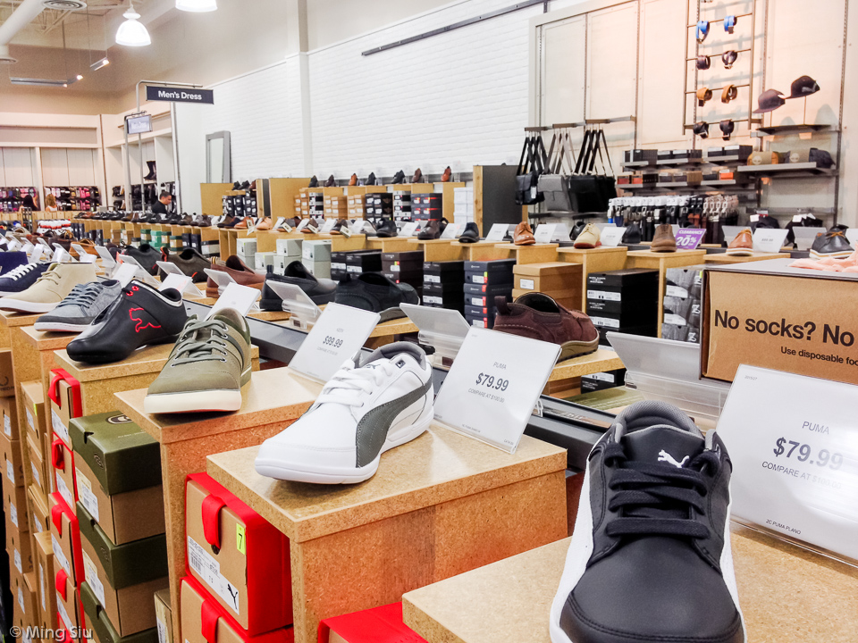 dsw designer shoe warehouse canada